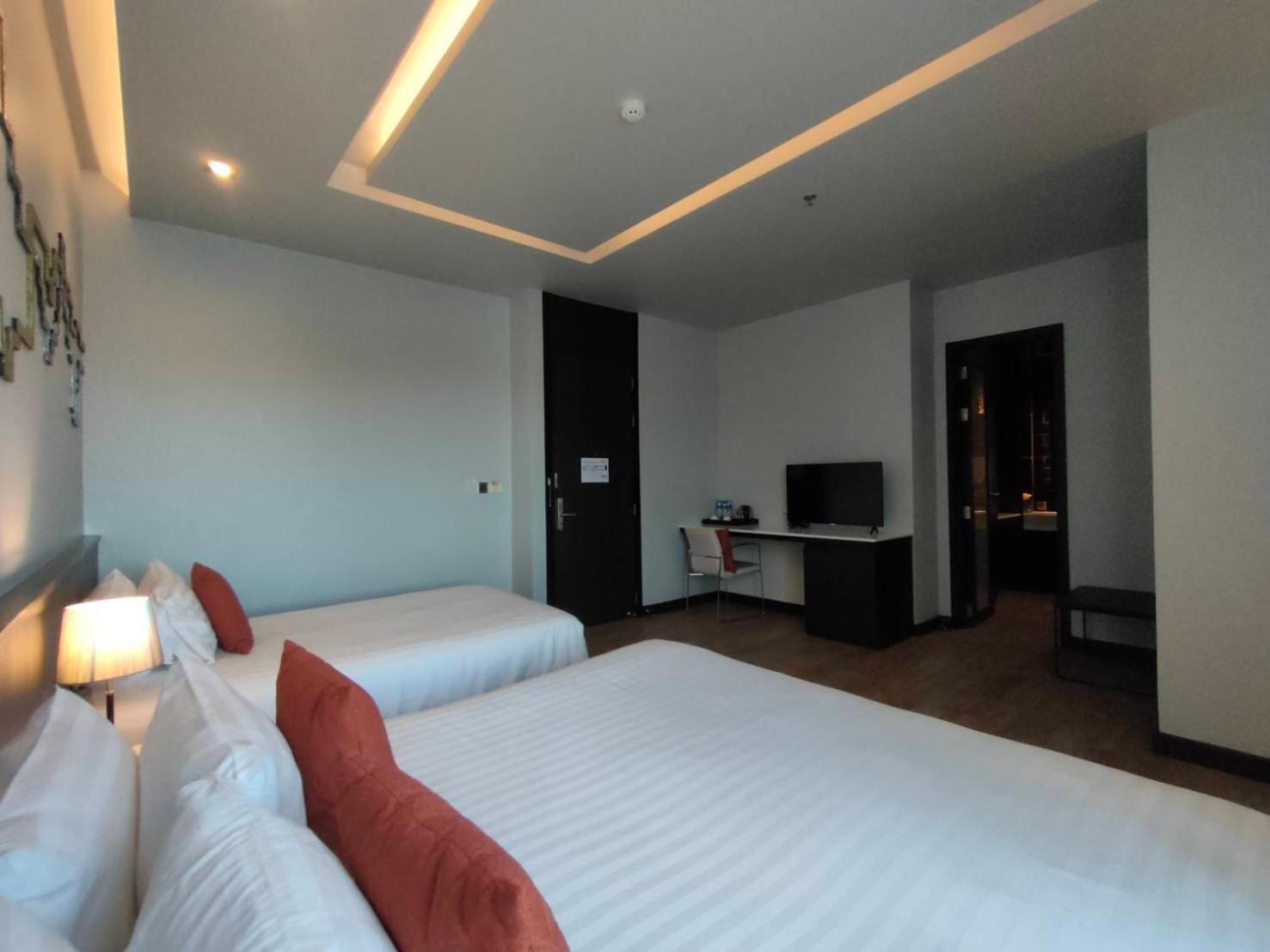Sorin Hotel Сурін Екстер'єр фото